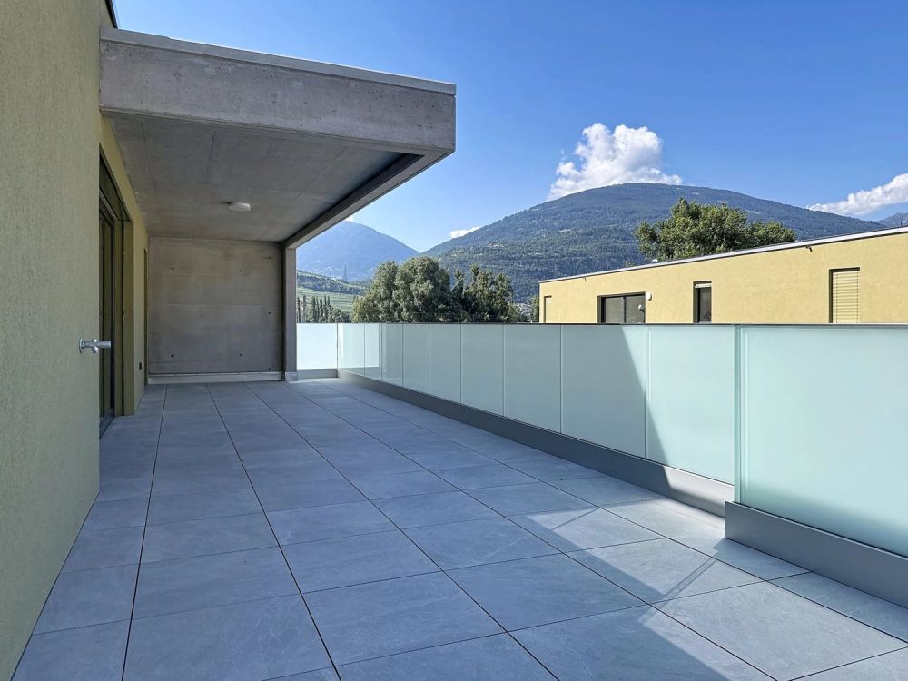 Helles 2.5-Zimmer-Wohnung im 2. Stock mit großer Terrasse - Alegria-Promotion in Uvrier - Bild 10