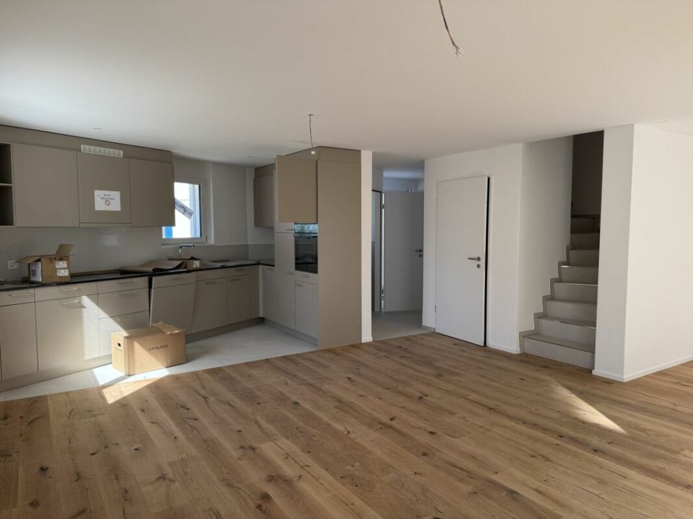 Neu-Modern-Bezugsbereit - Bild 5