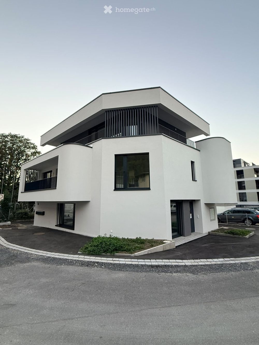 Erstbezug hochwertige 2.5-Zimmer-Attikawohnung mit grosser Terrasse & viel Privatsphäre - Bild 5
