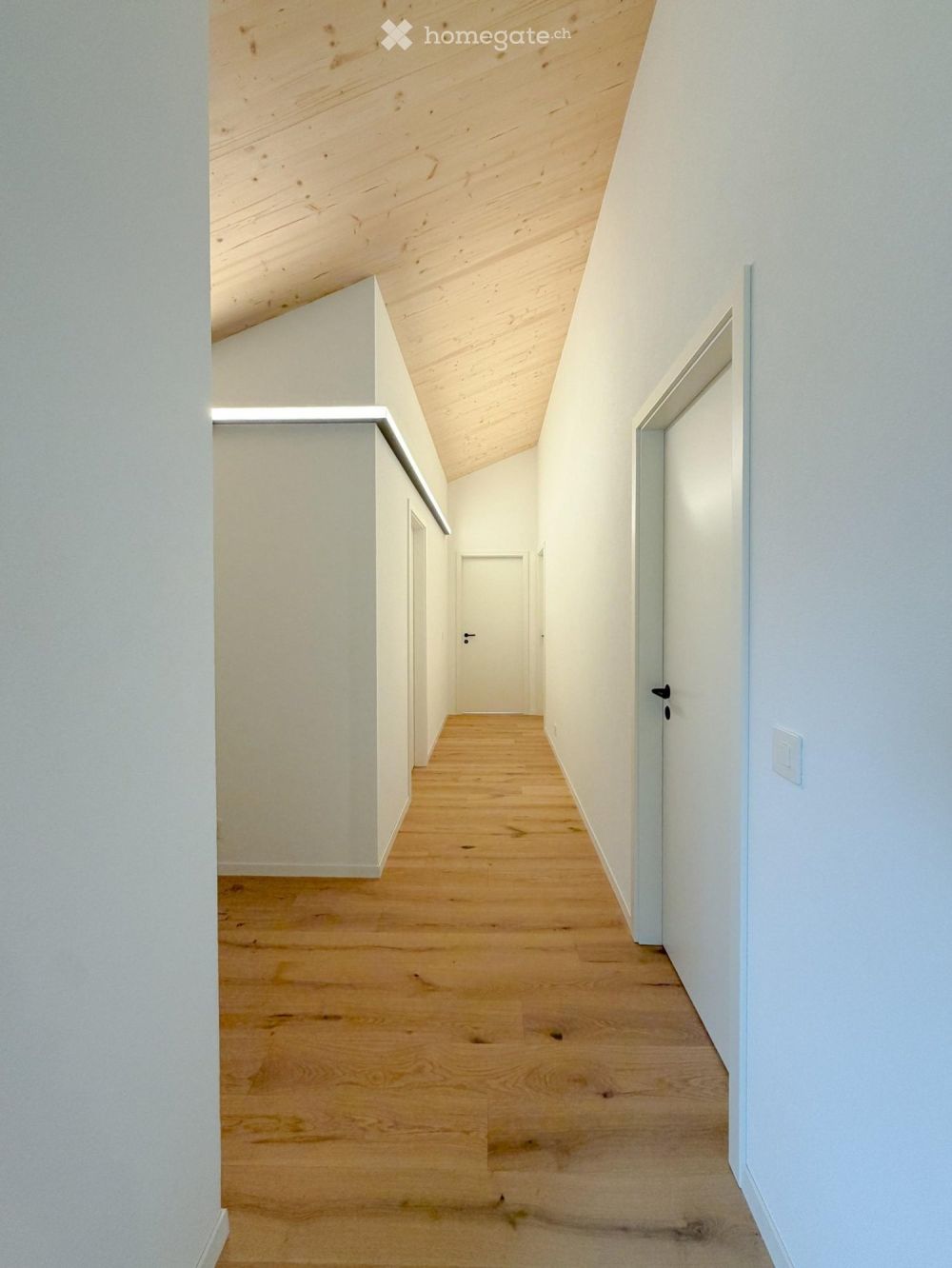 Attique 4.5 pièces neuf — Garage fermé + 2 places parc - Bild 3