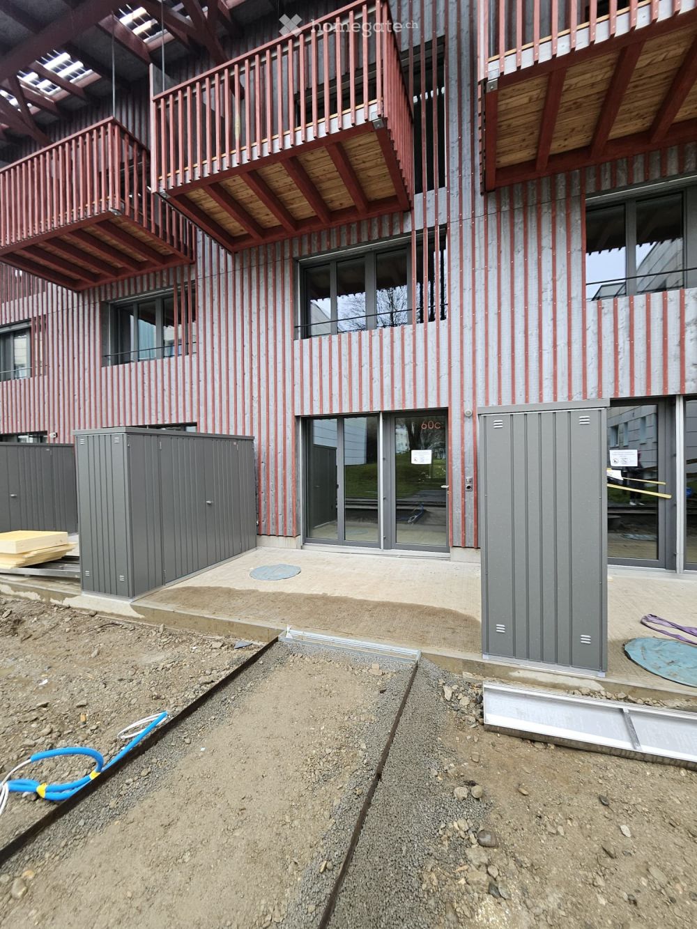 "Erstbezug: Luxus 2.5 Zimmer Neubau-Wohnung (EG) in Fällanden mit Gartensitzplaz am Greifensee" - Bild 1