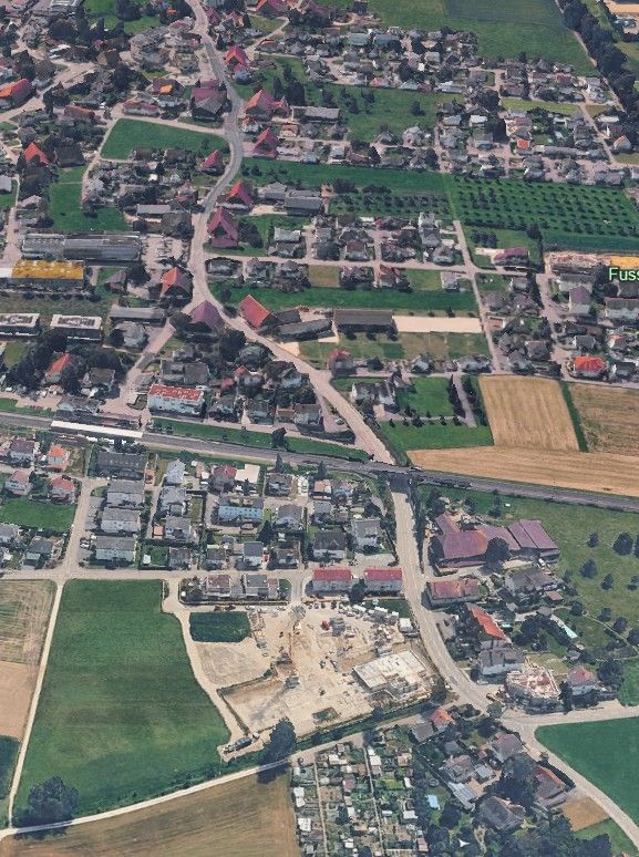 Erstbezug  viel Platz zum Wohnen mit einer Terrasse von ca. 46m² - Vogelprespektive