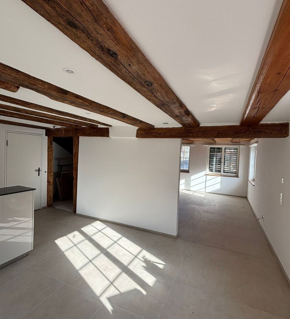 Wunderschöne Maisonettewohnung/Hausteil mit grosszügigem Garten - Bild 8