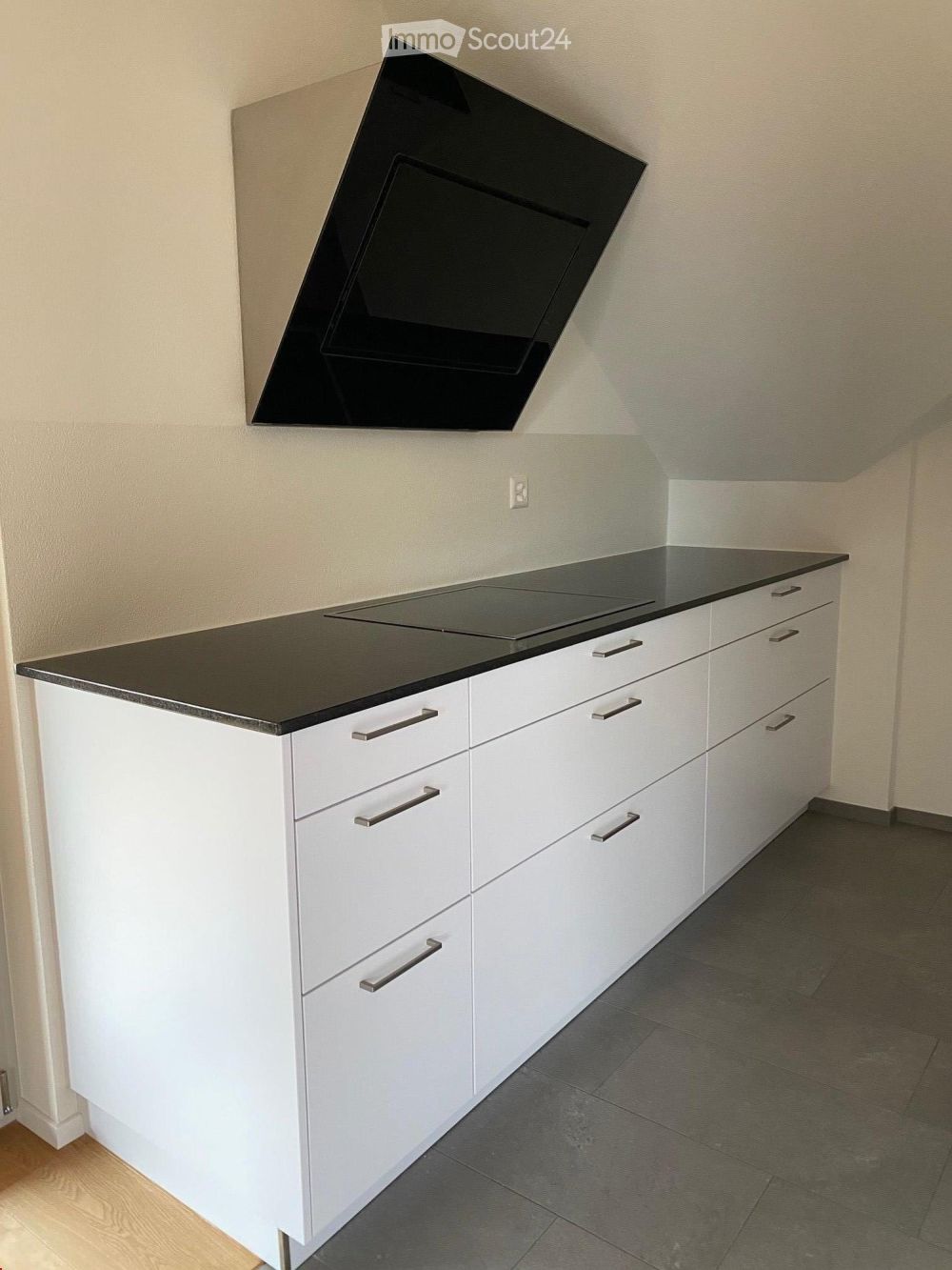 Moderne 4.5-Zimmer-Dachwohnung mit Balkon in Jegenstorf – ab September 2026 verfügbar - Bild 13