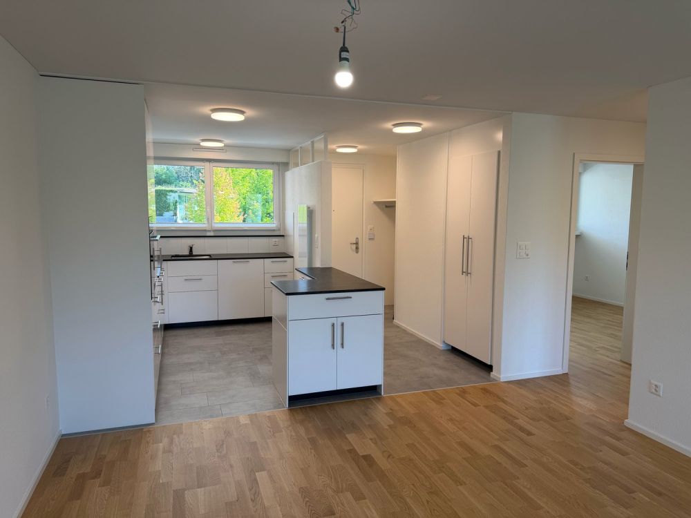 komplett sanierte 3 1/2 Zi. Wohnung im Grünen am Dorfbach - Bild 13