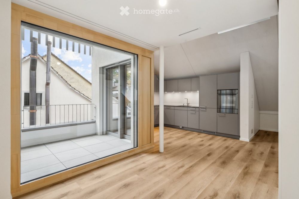 Erstvermietung: Exklusive 3.5-Zi-Dachwohnung mit Galerie & einzigartigem Wohngefühl - Bild 3