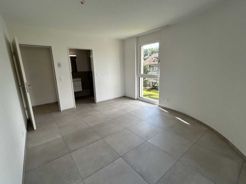 Moderne und helle 4.5-Zimmerwohnung an bester Lage zu vermieten! - Bild 7