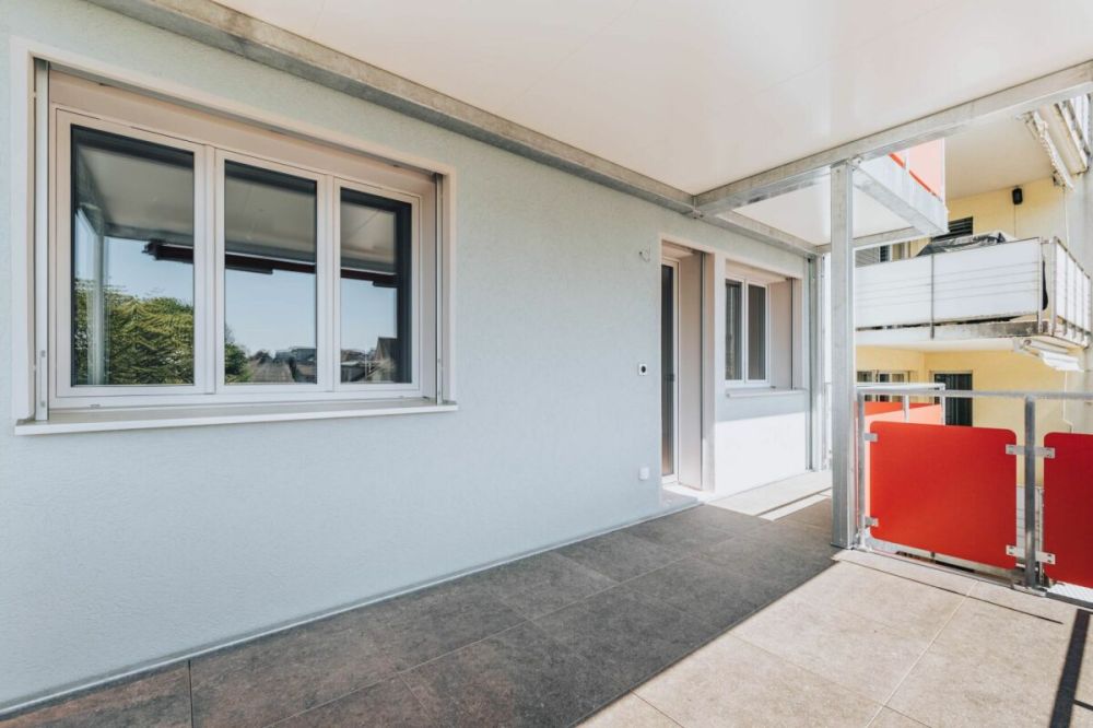 Erstbezug nach Komplettsanierung: 3.5 Zimmer-Wohnung (90m2) mit vielen Extras - Bild 9