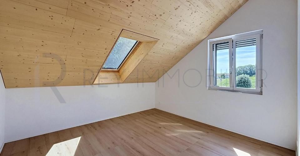 Triplex neuf dans villa avec terrasse et jardin - Appartement 5.5 pièces - image - 9