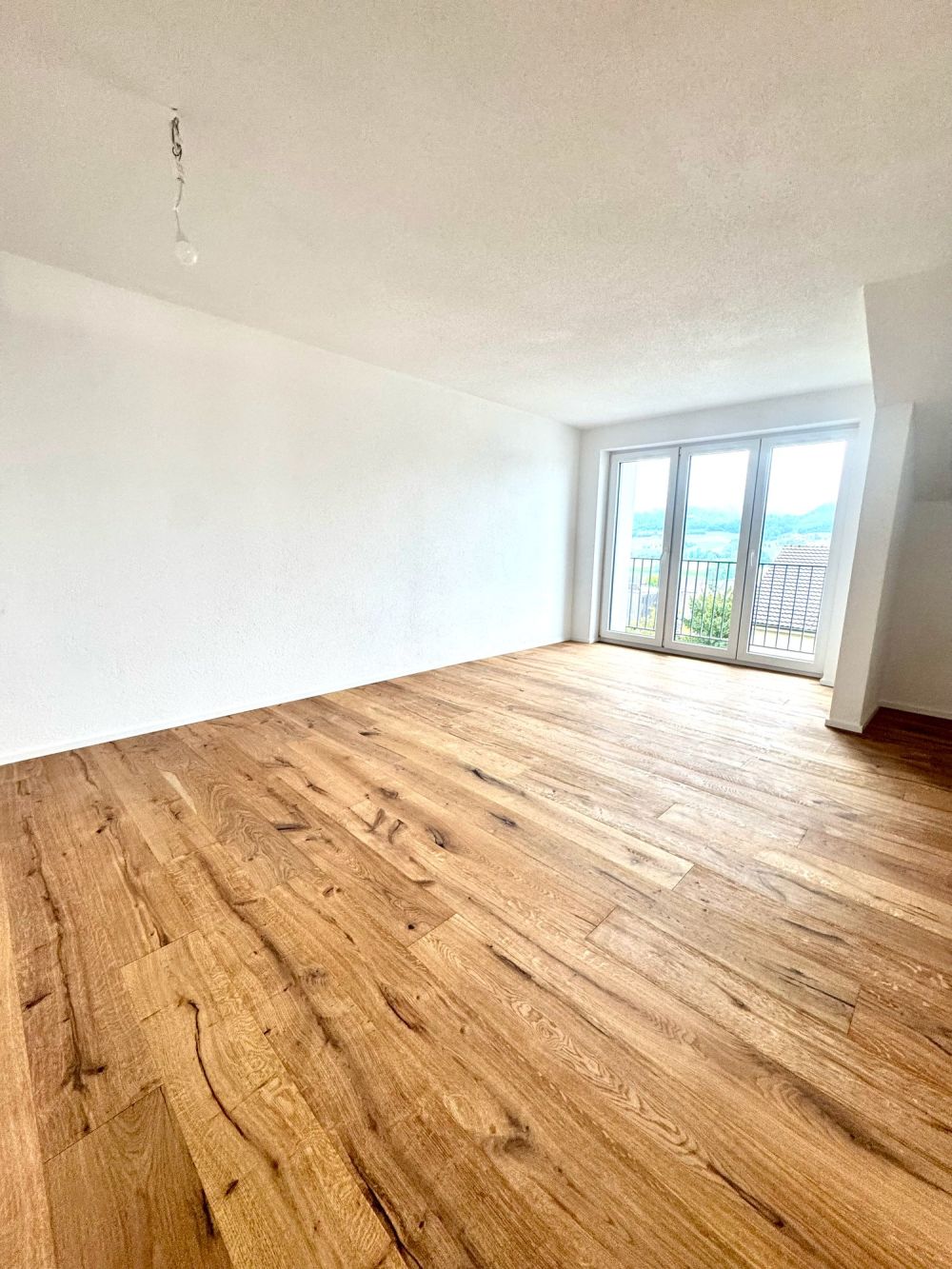 ERSTVERMIETUNG: Wunderschöne 2.5 Zimmer Attika-Wohnungen in Wangen bei Olten - Bild 9