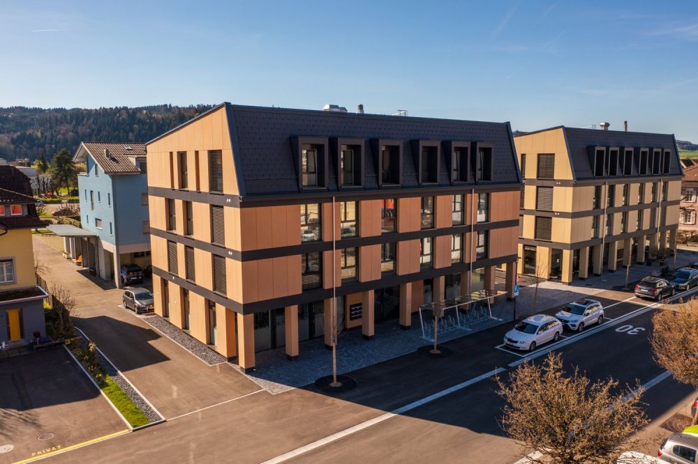 Exklusive 3.5-Zimmer Attikawohnung in Nebikon - Bild 1