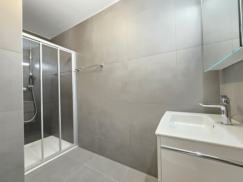 Superbe appartement neuf de 2.5 pièces à Monthey - 20260402_115234.jpg