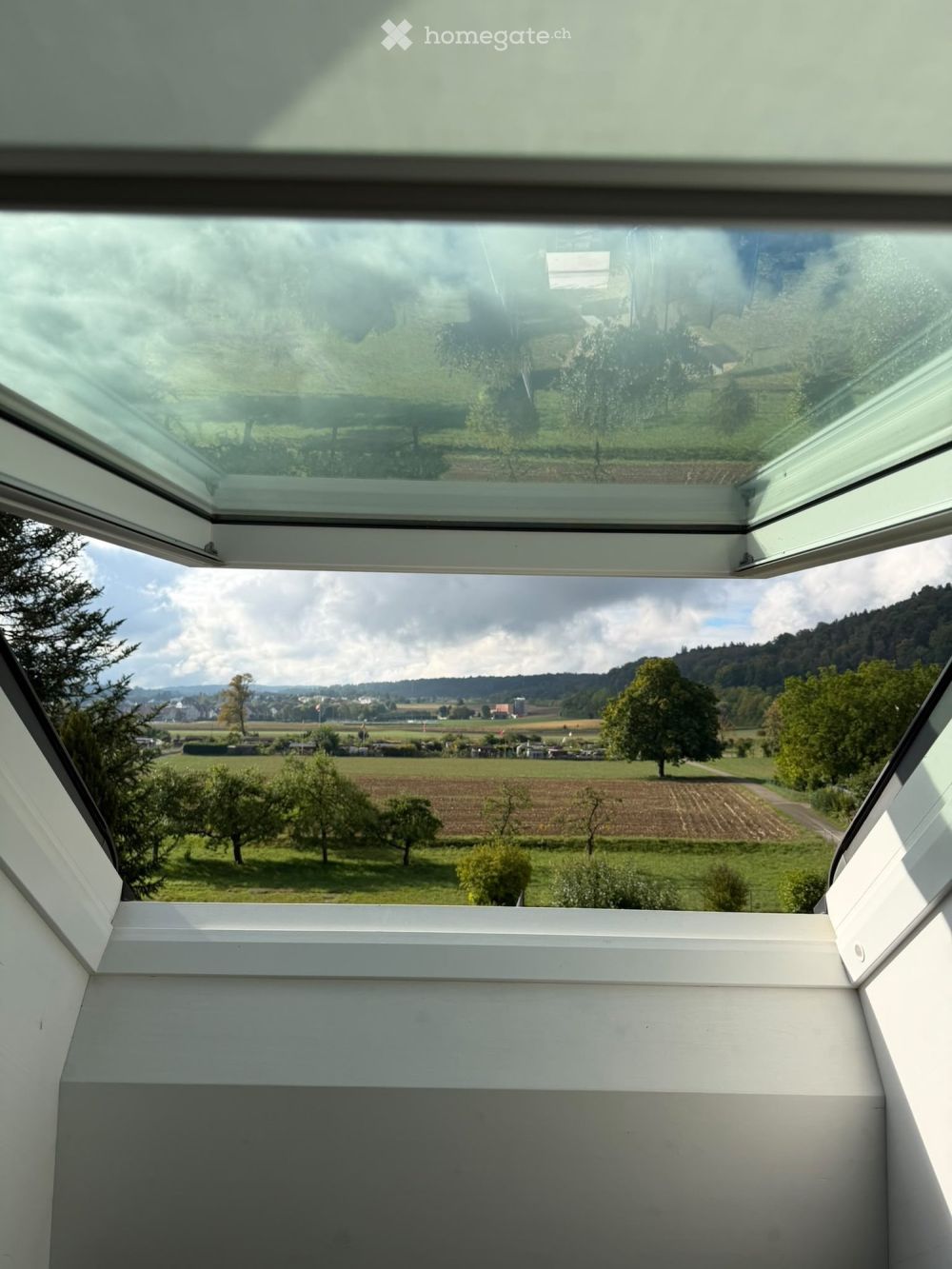 Helle 3.5-Zimmer-Wohnung mit Balkon und schöner Aussicht in Urdorf - Bild 5