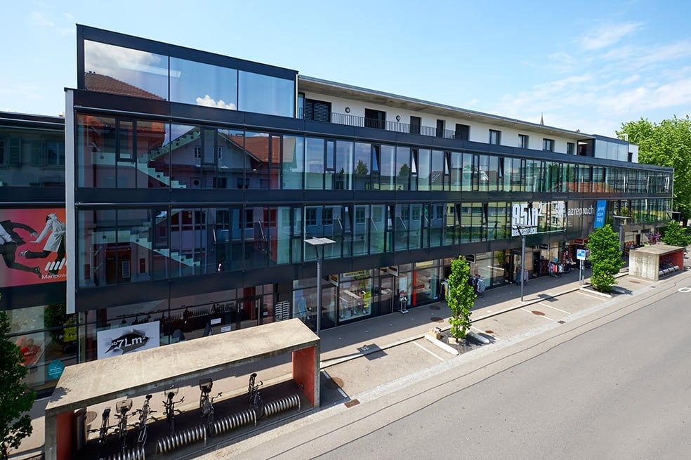Mitten im Stadtzentrum mit grosser Terrasse! - Aussenansicht
