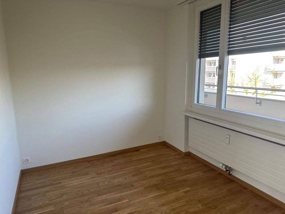 Erstvermietung: Frisch renovierte 6.5-Zimmer-Maisonettewohnung mit zwei Terrassen - Bild 5
