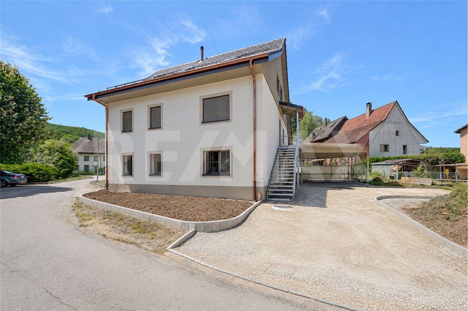 Erstvermietung: Moderne, grosszügige 2.5 Zimmer-Gartenwohnung in Zuzgen zu vermieten - Bild 13