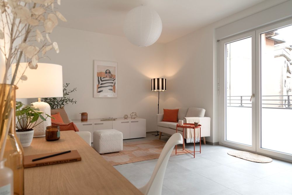 AFFITTIAMO IN PALAZZINA RECENTEMENTE RINNOVATA - Salotto 1p