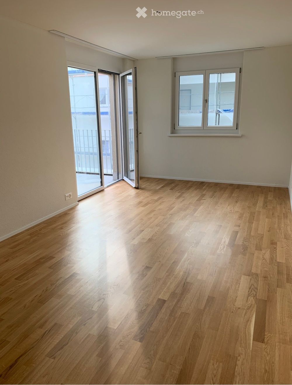 Modern 5.5-Room Apartment with Stunning Views in Langnau am Albis - Bild 4