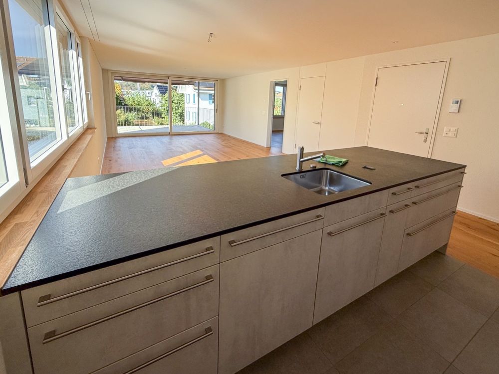 Wohnen im Eigentumsstandard – hochwertige 3½-Zimmerwohnung 109m² - Bild 1