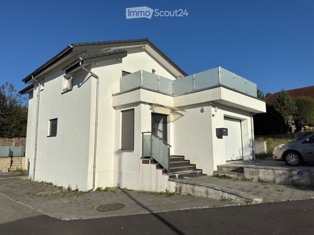 Modernes Einfamilienhaus in Walliswil b. Wangen – 5.5 Zimmer zu vermieten - Bild 1