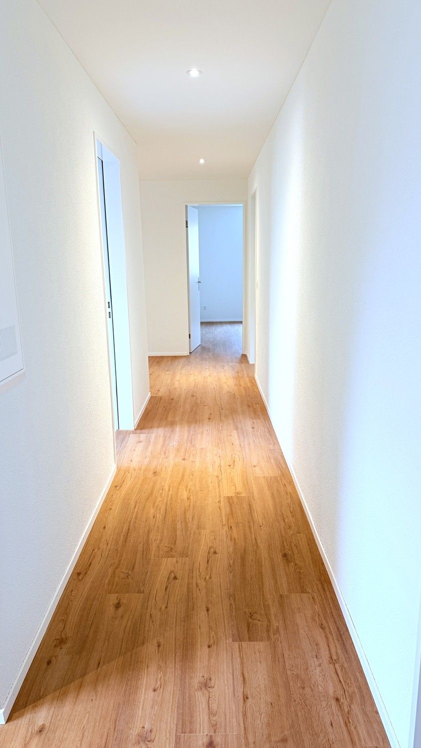 Erstvermietung! Grosser Balkon (18m2) mit Mittag- und Abendsonne - Bild 10