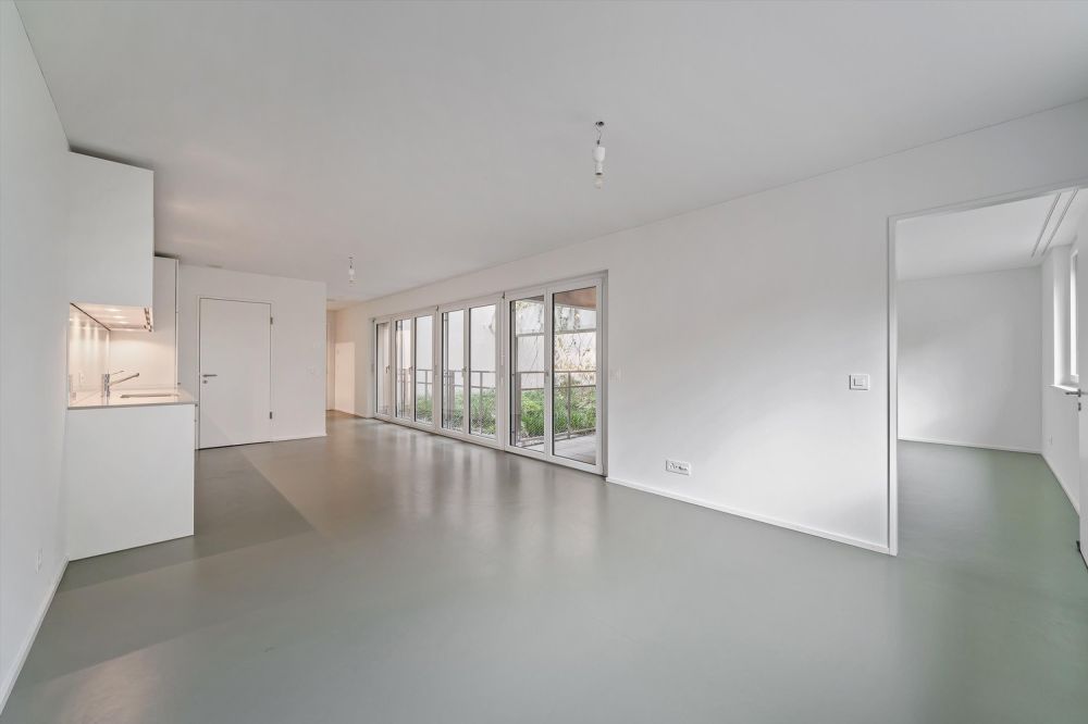 Ihre neue Traumwohnung mit begrünten Atrium - Wohnzimmer