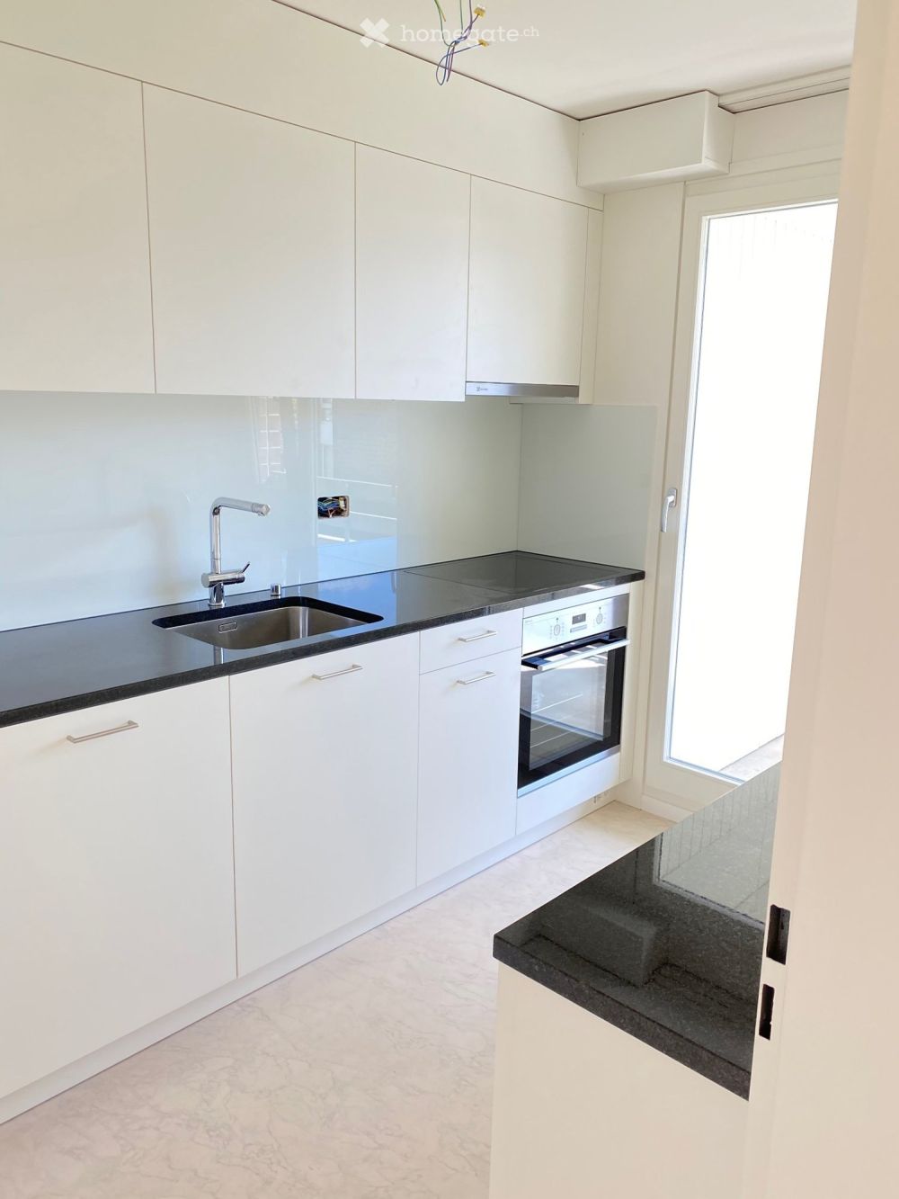 Schöne 4,5 Zimmer-Wohnung per 01.Okt. 26 - Bild 2