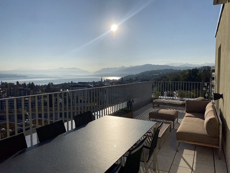2½ ZIMMER-ATTIKAWOHNUNG IN WÄDENSWIL (ZH), MÖBLIERT, TEMPORÄR - Bild 4