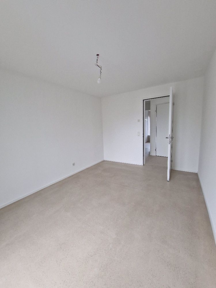 Luxuriöse 4.5 -Zimmerwohnung im OG an der Sonneckstrasse 3 - Bild 6