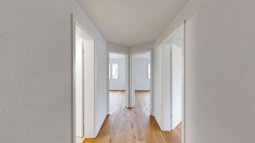 moderne 3.5 Zimmer-Wohnung im Zentrum von Rorschach! - Korridor.jpg
