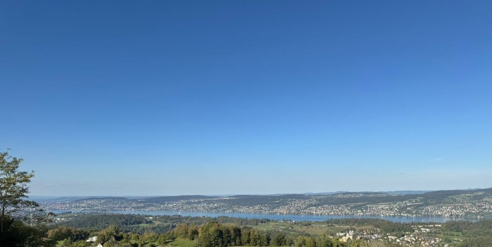 Wohnen, wo der Blick zum Erlebnis wird - exklusive 2.5-Zimmer-Wohnung - Bild 2
