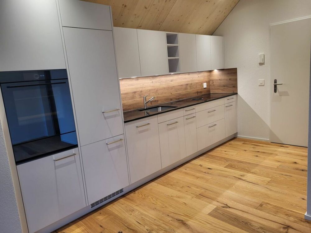 OBSTGARTEN WÜRENLINGEN - Grosszügige 2.5-Zimmer-Dachwohnung - Bild 4