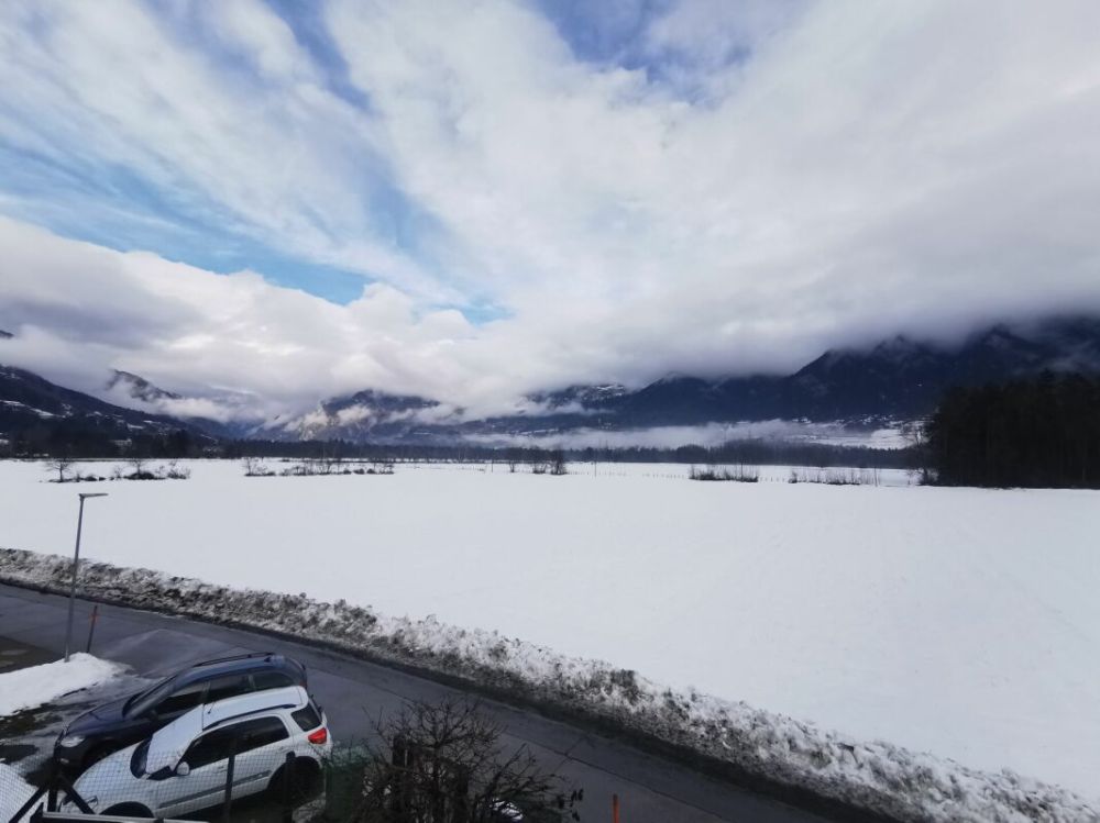 3.5-Zimmer-Wohnung mit atemberaubender Aussicht in Cazis - Bild 7