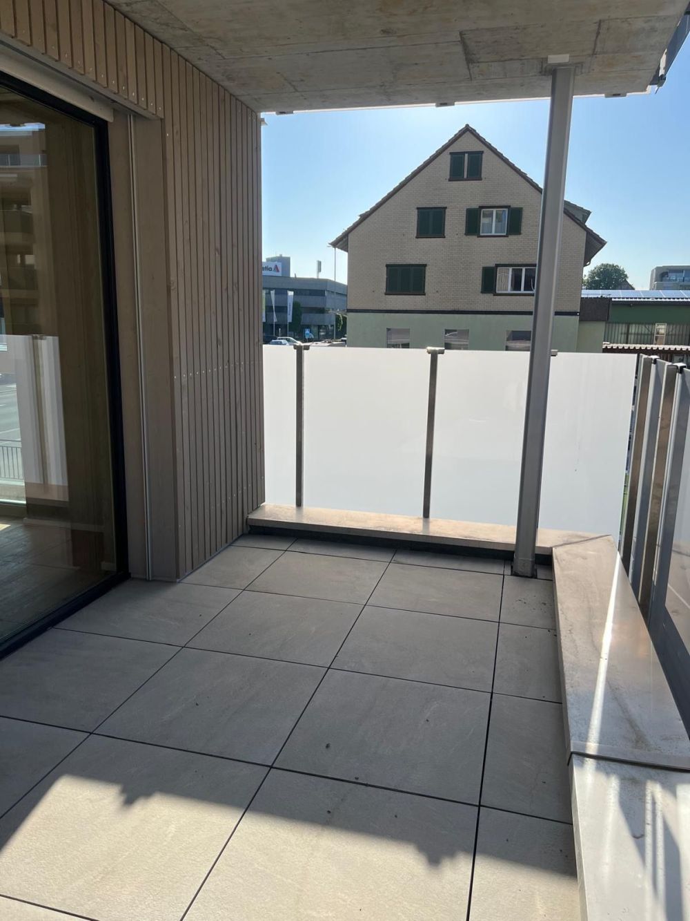 Ab 1.12. - 80 m2 grosse, tolle 3.5 Zi Wohnung mit 17 m2 Terrasse/Balkon - Bild 11