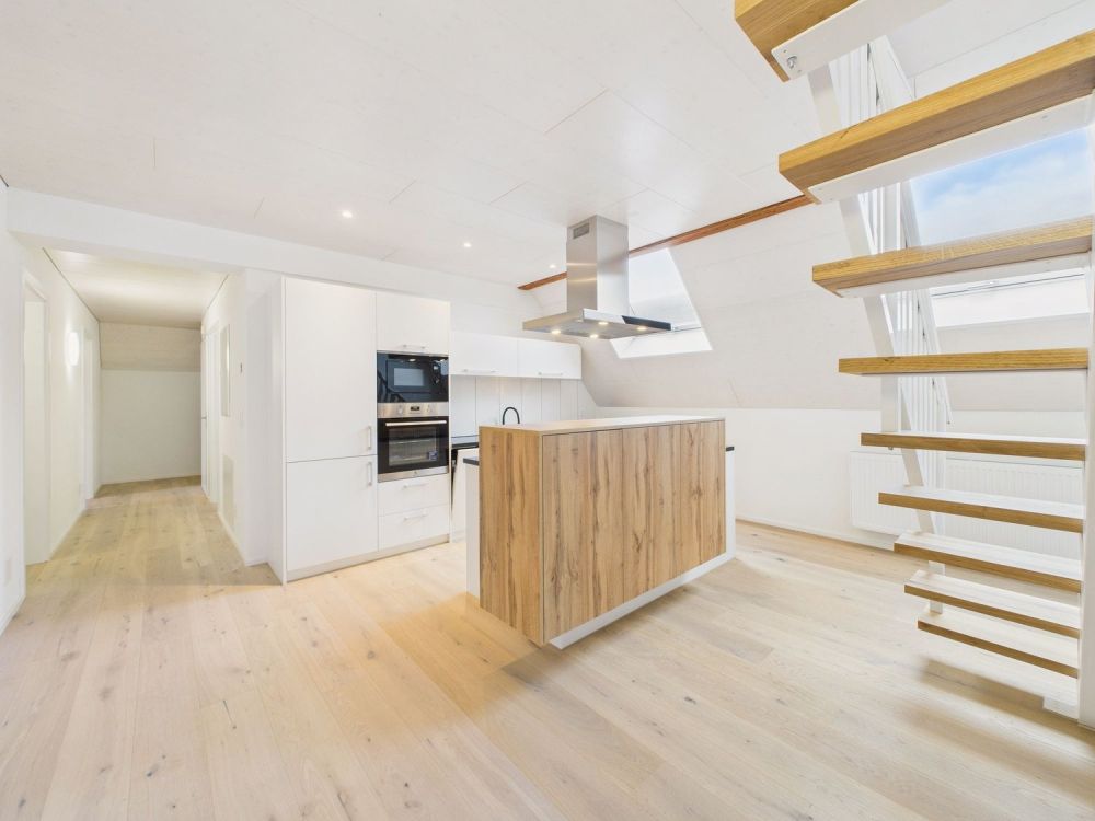 Exklusive 6.5-Zimmer Maisonette-Wohnung in Bettlach - Erstbezug nach Renovierung - Image 3