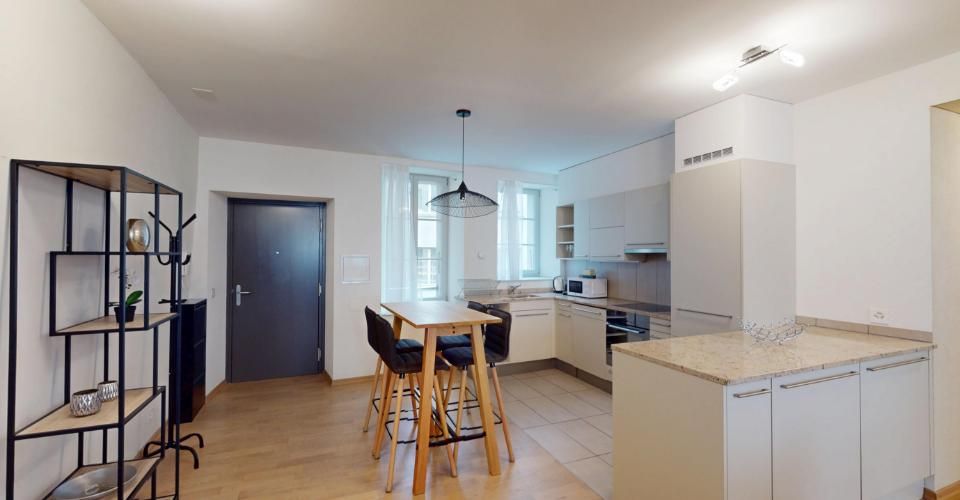 Elegant & Very Central 2 Bedroom Apartment with Stunning Brick Features - Appartement meublé 3.5 pièces - image - 5