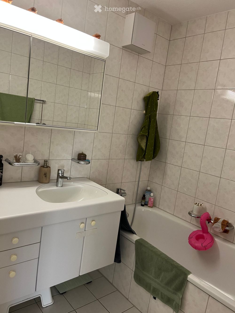 Helle und grosszügige 4.5-Zimmer-Wohnung mit sonnigem Balkon in Dübendorf - Bild 8