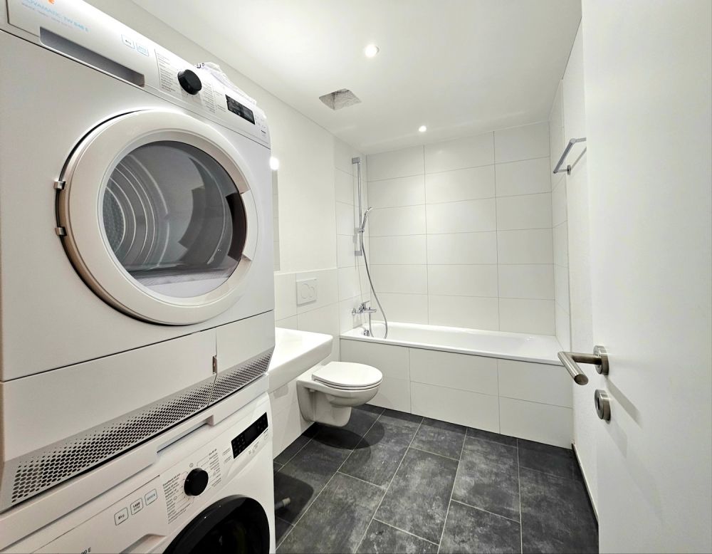 Moderne 2.5 Zimmerwohnung Parterre "Neubau" - Bild 8