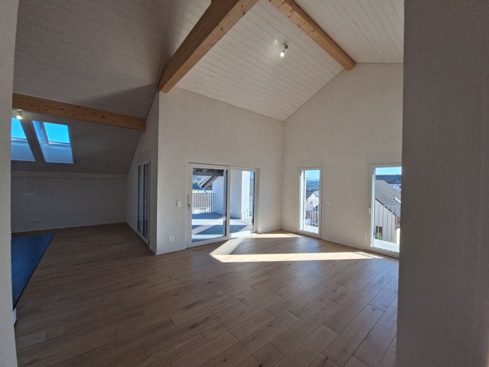 Grand appartement de 4,5 pièces sous les combles et proche de la gare - Bild 6