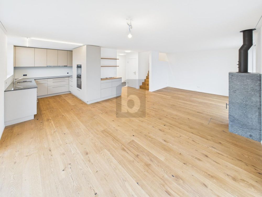 MODERN, RUHIG UND HOCHWERTIG - Bild 1