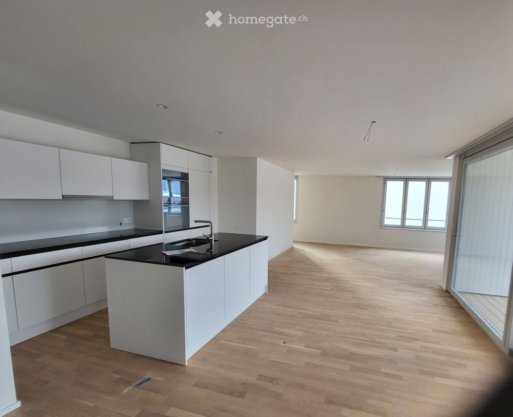 Attraktive Neubauwohnung am Klosterplatz in Einsiedeln: zentral, sonnig, ruhig und mit Weitsicht - Bild 2