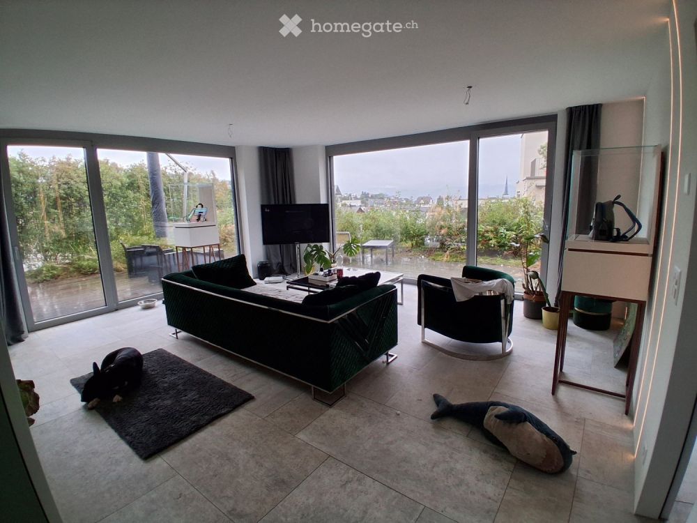 Moderne 3.5-Zimmer-Wohnung mit Balkon und Garage in Richterswil - Bild 1