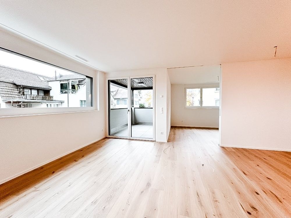 Attraktive 3½ Zimmerwohnung im steuergünstigen Bäch SZ - Wohnzimmer