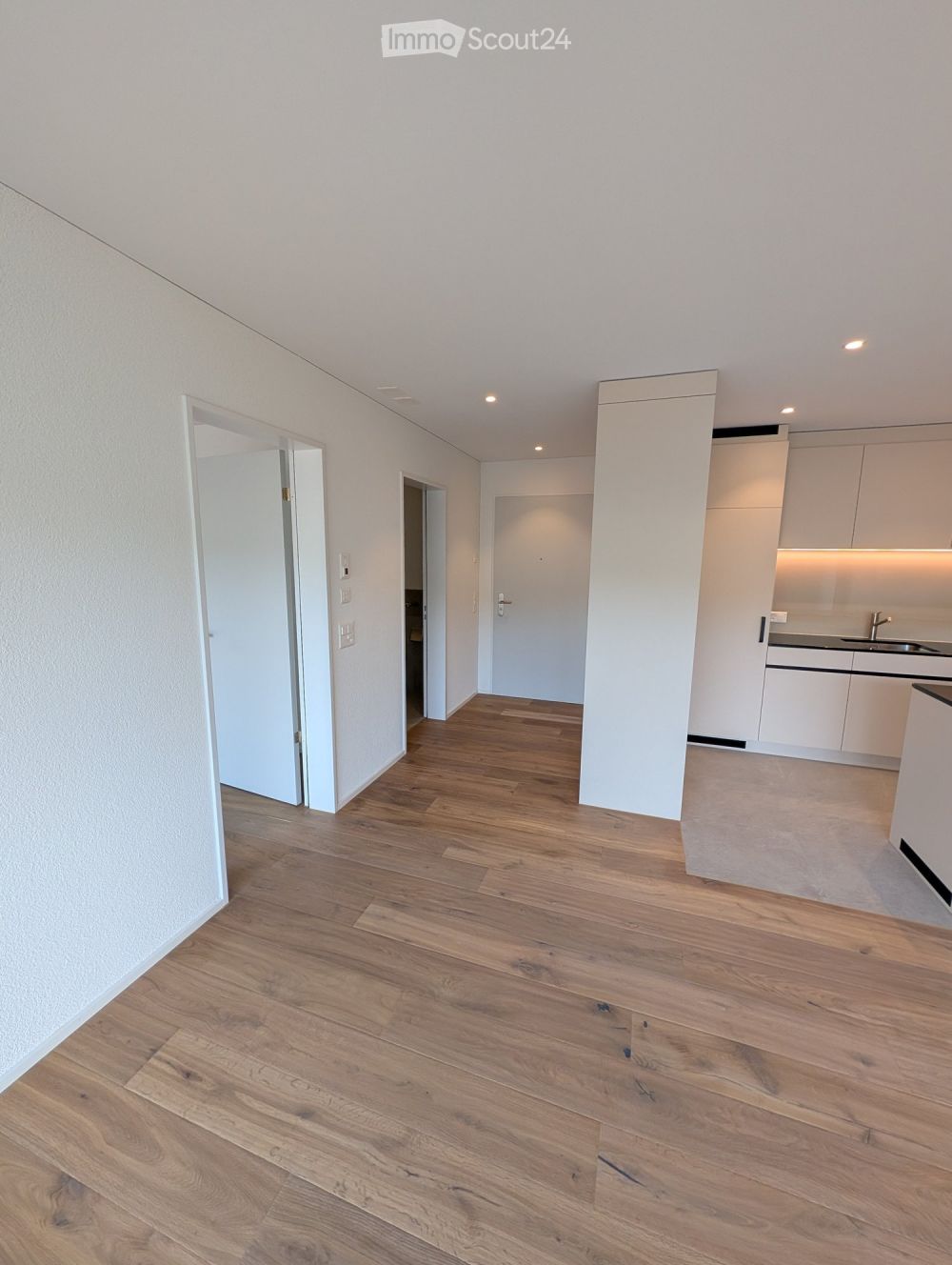 Erstvermietung von 2.5 Zimmer-Wohnung an bester Zentrumslage (höchster Innenausbaustandard) - Bild 5