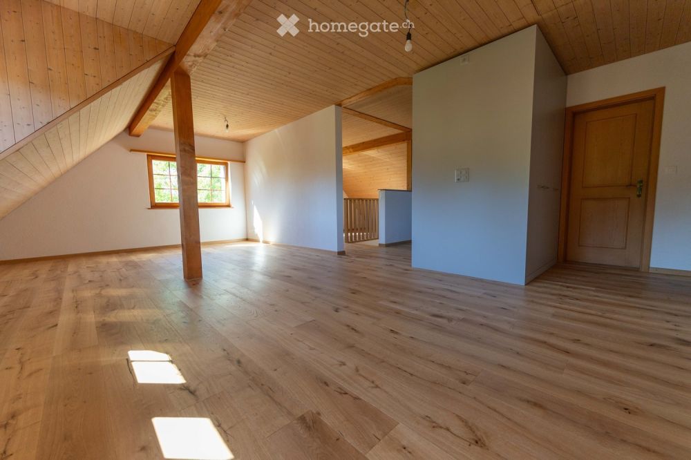 Charmante 3.5-Zimmer-Dachwohnung  – Humlikon, Im Riet 16 - Bild 5