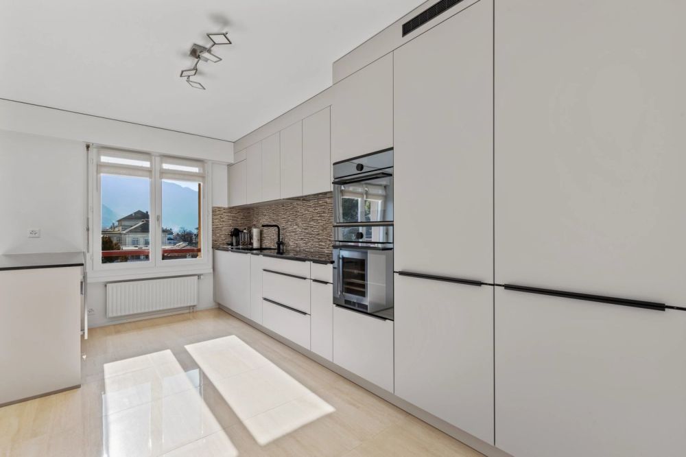 Bel appartement spacieux de 6.5 pièces de 175m2 au 8ème étage. - Bild 4