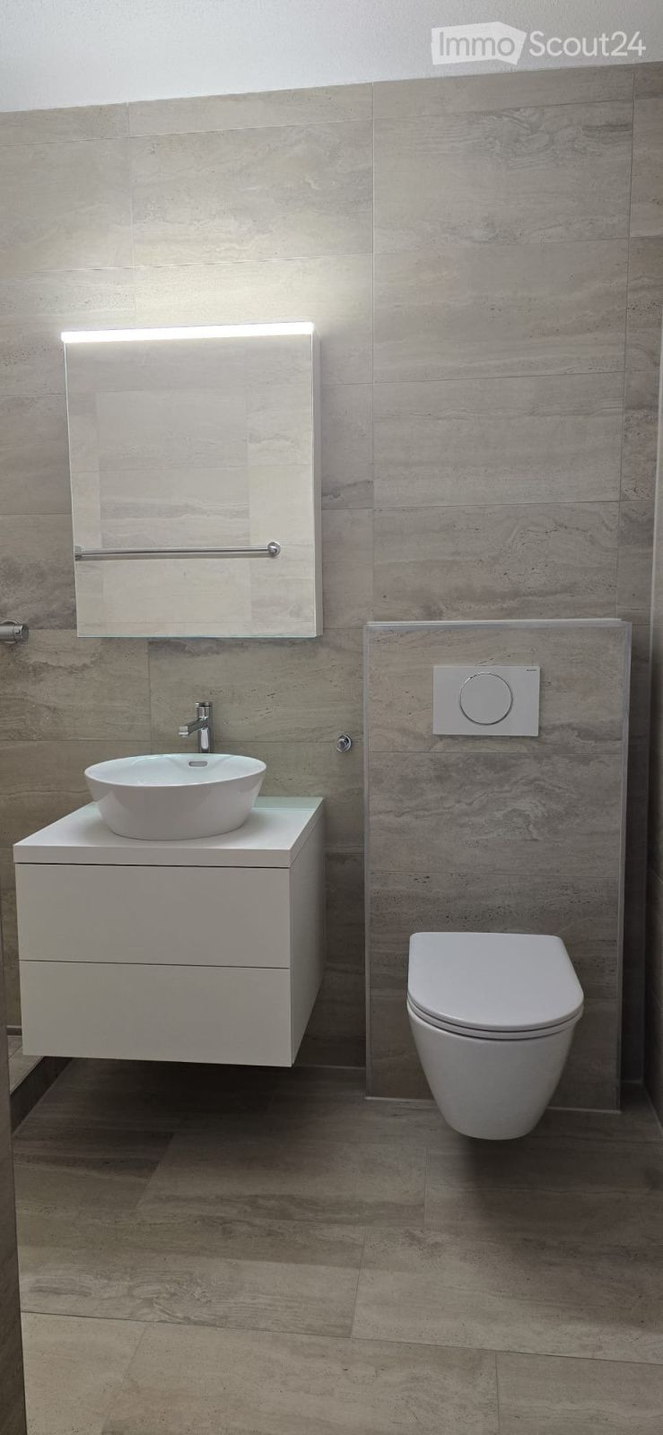 Renovierte 3 ½ Zimmer Wohnung in 3604 Thun per sofort oder nach Vereinbarung zu vermieten. - Bild 1