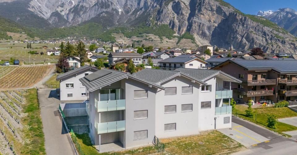 Attique lumineux avec balcon et deux places de parc - Attique 4.5 pièces - image - 12