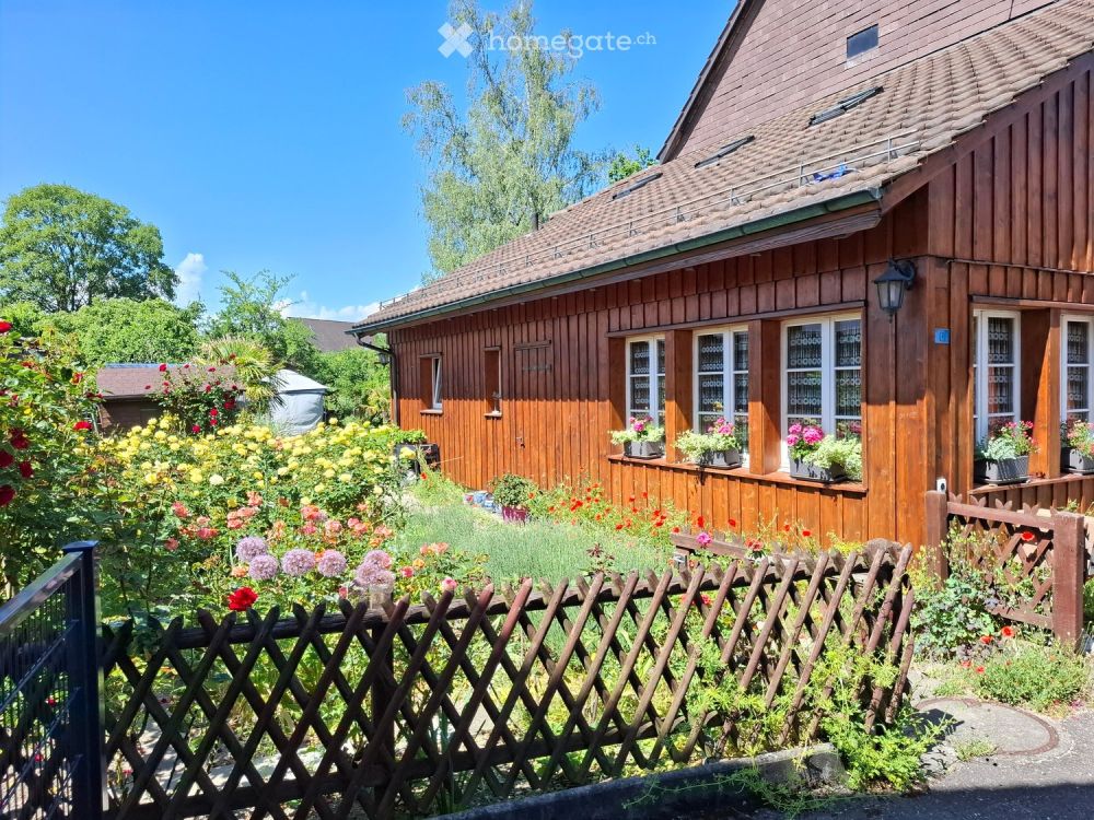 Einfamilienhaus (Liebhaberobjekt) an ruhiger Lage, Grundstück 710m2 - Bild 2