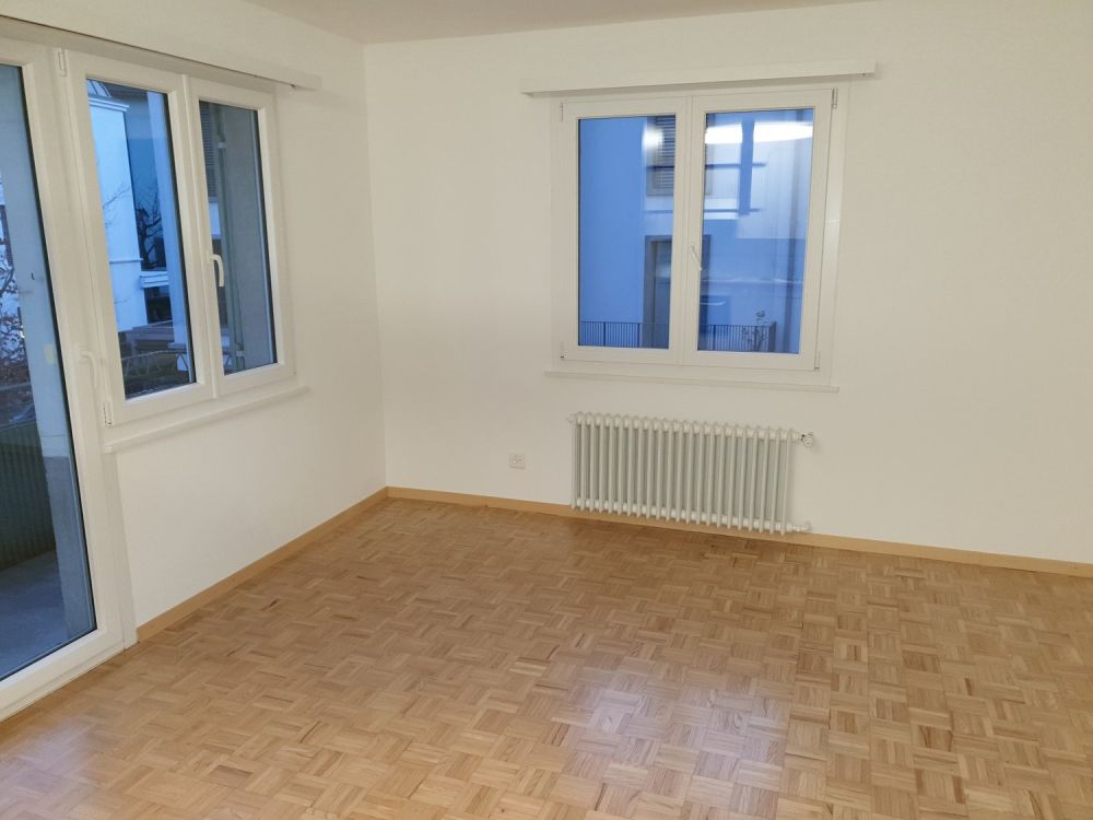 Sonnige 3-Zimmerwohnung an bester Lage zu vermieten (Erstvermietung nach Renovation) - Bild 2